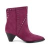 D6Kaia_studded_ankle_boots_32