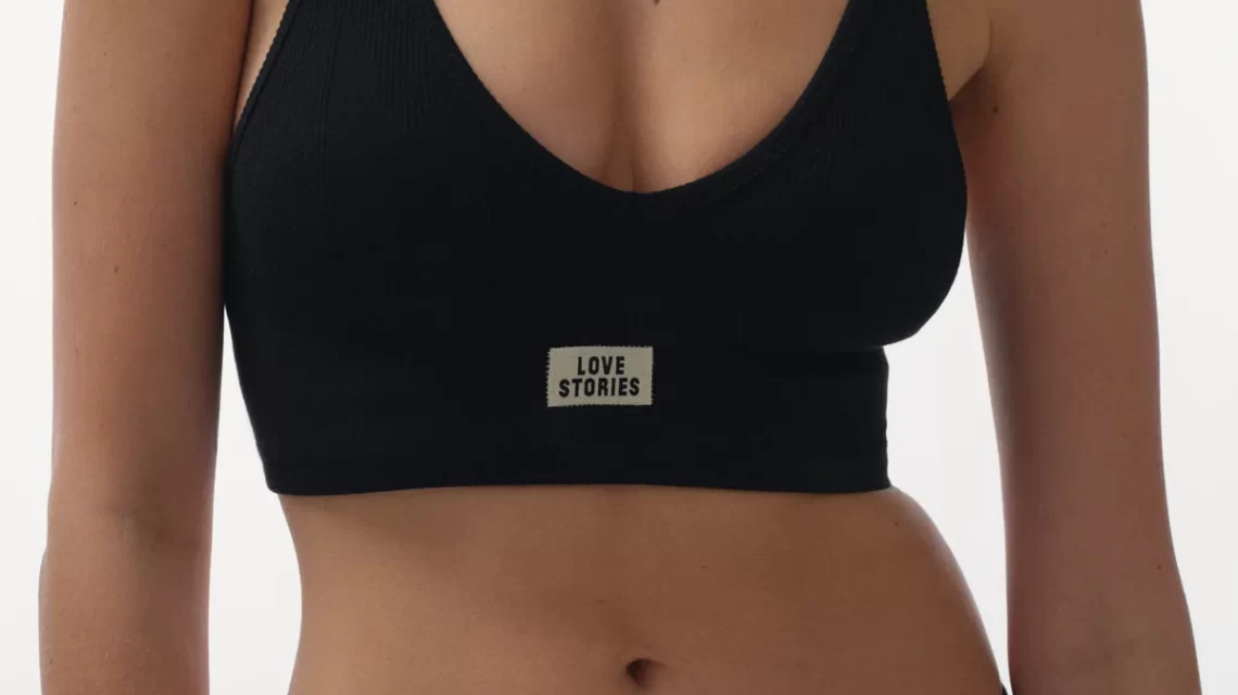 Stylish sporty bralette