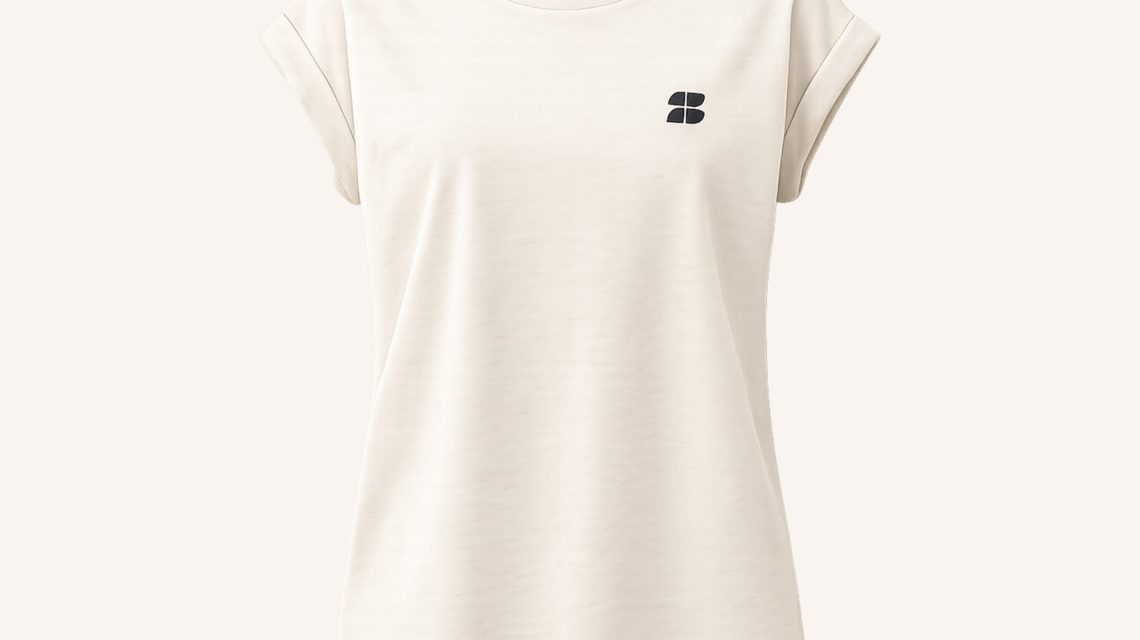 Tobi dictionary top van BY-BAR met print en relaxte pasvorm, casual dames top met moderne uitstraling.