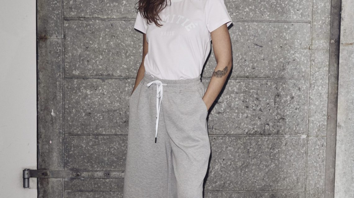 Maxi sweat bermuda van Haute L'Amitié met zachte stof en relaxte fit, casual en sportieve dames short.
