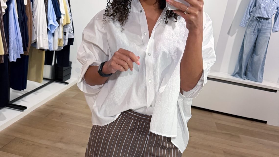 Anabel oversize wit shirt met losse pasvorm en klassieke kraag voor een comfortabele en stijlvolle uitstraling