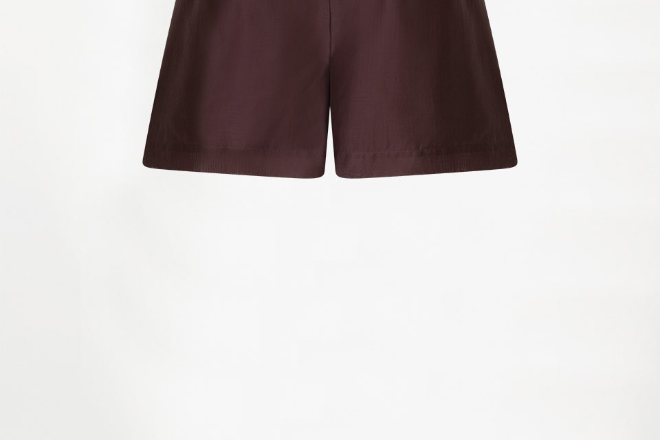 Dante6 Quentyn relaxed fit shorts met losse pasvorm en luchtige stof, stijlvolle dames short voor een casual zomerse look.
