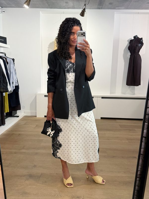 Co'Couture Ameli Dot Lace Dress met kanten details en subtiele dot structuur voor een elegante en vrouwelijke uitstraling