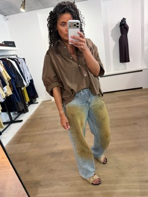 Tooday Cia oversized blouse met losse pasvorm en minimalistische uitstraling voor een moderne en comfortabele look