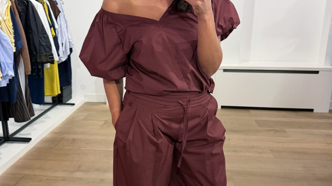 Dante6 Rosalie balloony top met volumineuze ballonpasvorm en elegante afwerking, stijlvolle dames top met moderne uitstraling.