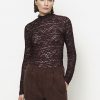 Dante6 Irony Lace Turtle Neck Top in Dark Plum, donkerpaarse transparante kanten dames top met hoge hals.