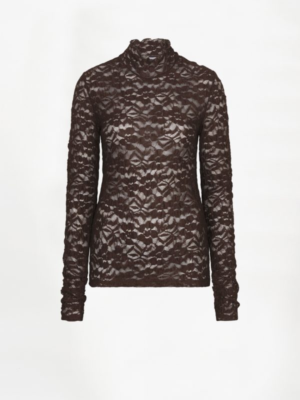 Dante6-Irony-Lace-Turtle-Neck-Top-donkerbruin-263275_8880 Dante6 Irony Lace Turtle Neck Top in donkerbruin, transparante kanten dames top met hoge col en vrouwelijke pasvorm.