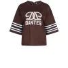 Dante6 Dax Bow Detail Logo Tee in donkerbruin, oversized dames T-shirt met sportieve logodetails en strikdetail op de rug.