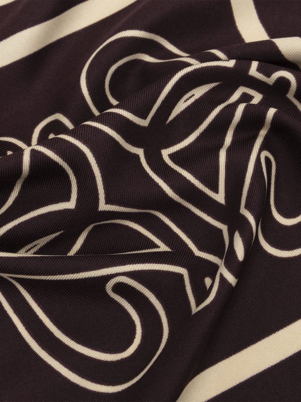 Dante6 Monogram Printed Scarf 263900-7476 in Dark Plum, auberginekleurige dames sjaal met all-over D6 monogramprint.