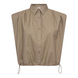 Co’Couture OpheliaCC Pleat SS Shirt 500208 in Mink, katoenen damesblouse met korte mouwen, plooidetails en verstelbare zoom.