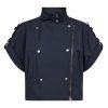 Co’Couture LunaCC Vest 500385-40007 in Navy, donkerblauw dames gilet met hoge kraag, korte mouwen en asymmetrische sluiting.