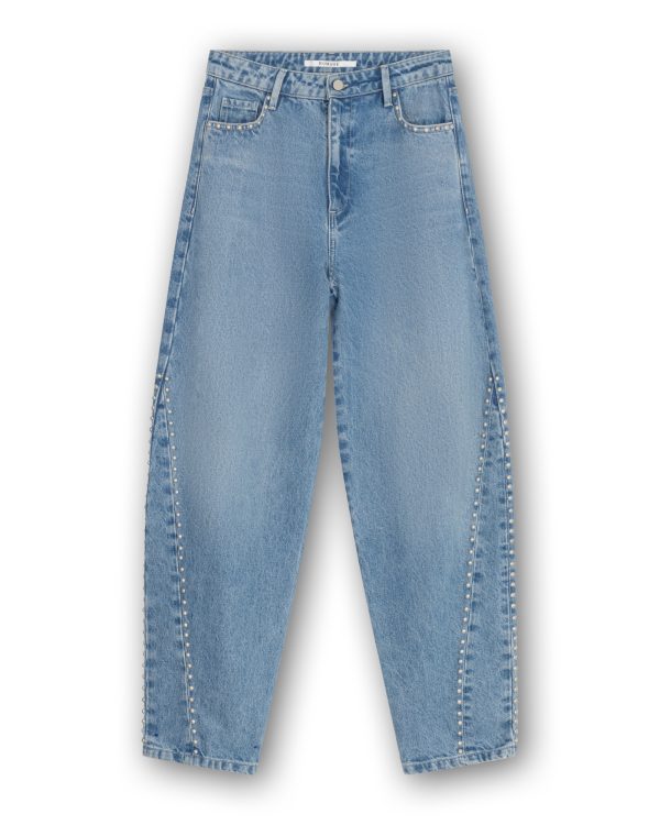 Homage-to-Denim-Amber-Balloon-Jeans-Studs-H-CW26M08 Homage to Denim Amber Balloon Jeans With Studs H-CW26M08, dames balloon jeans met stoere studs en moderne pasvorm.