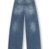 Homage Bowie Extra Wide Barrel Jeans Destroys, damesjeans met extra wijde barrel fit en stoere destroyed details.