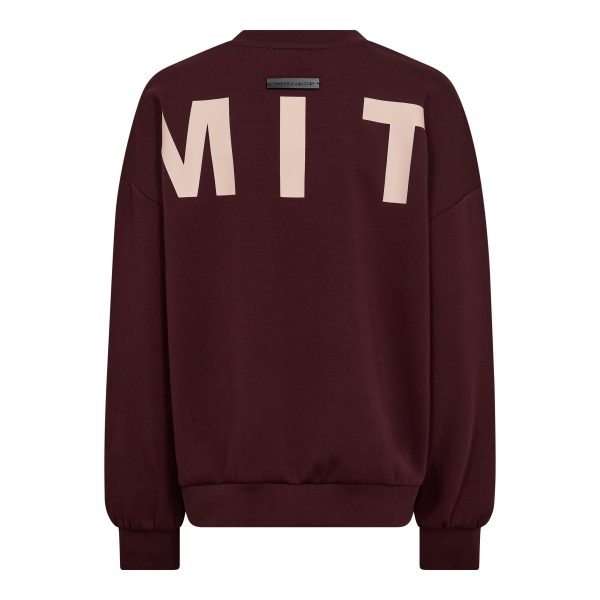 Haute L'Amitié Maxi Split Logo Sweat in bordeaux met oversized fit en logo detail, trendy dames sweater met sportieve uitstraling.