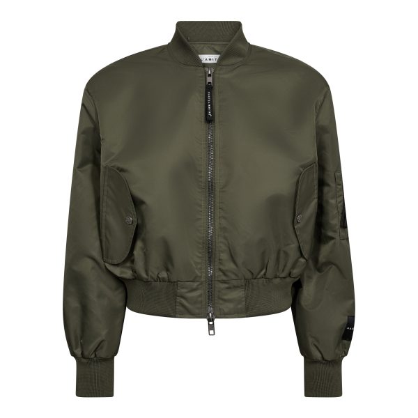 Haute L'Amitié Sally Crop Bomber in Army green, cropped dames bomber van nylon met ritssluiting en ribdetails.
