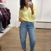 Homage-to-Denim-Amber-Balloon-Jeans-Studs-H-CW26M08 Homage to Denim Amber Balloon Jeans With Studs H-CW26M08, dames balloon jeans met stoere studs en moderne pasvorm.