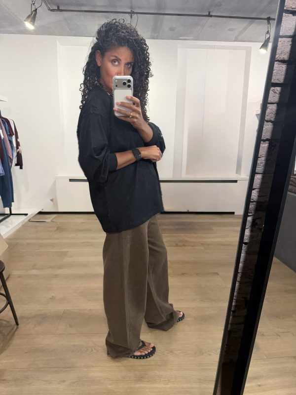 Haute L'Amitié Crew Neck LS Tee HL10420 in Black Walnut, donkerbruine dames longsleeve met ronde hals.