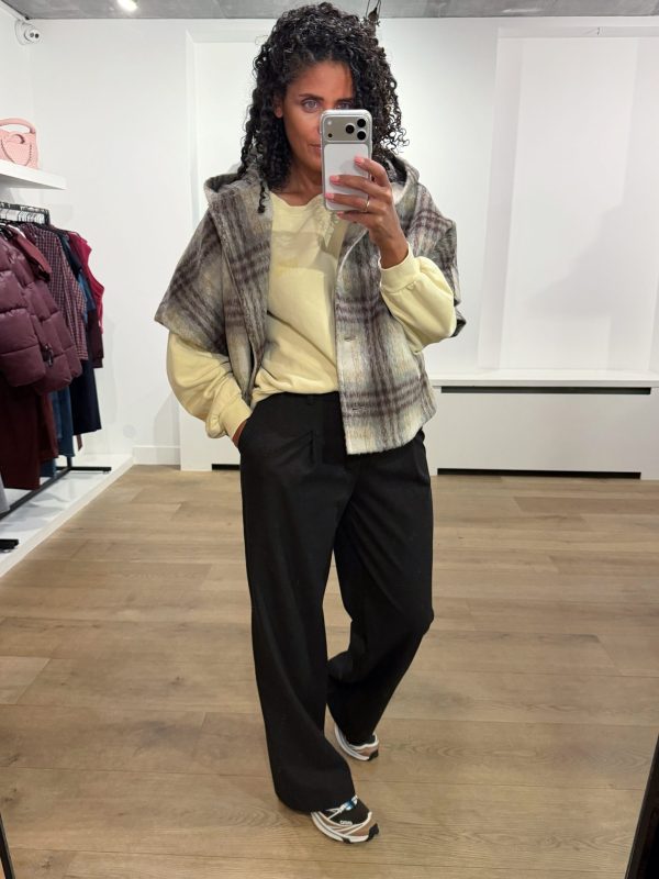 AIMÉE the Label VeniceW6 Trousers, moderne dames pantalon met elegante en relaxed fit.