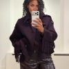 Dante6 Haven Fringe Coat 263100-7476 in Dark Plum, losvallende damesjas van wolmix met dubbele knoopsluiting en franjes langs mouwen en achterzijde.
