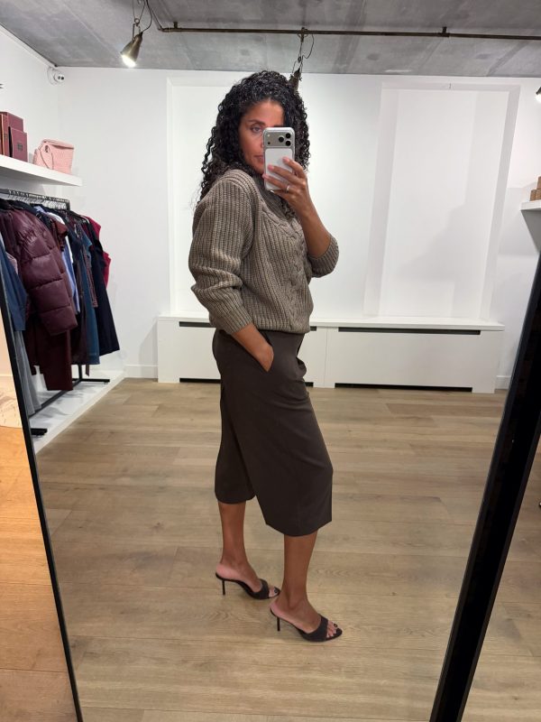 Dante6 Tresor Culotte, elegante damesbroek met wide-leg culotte pasvorm en moderne vrouwelijke uitstraling.