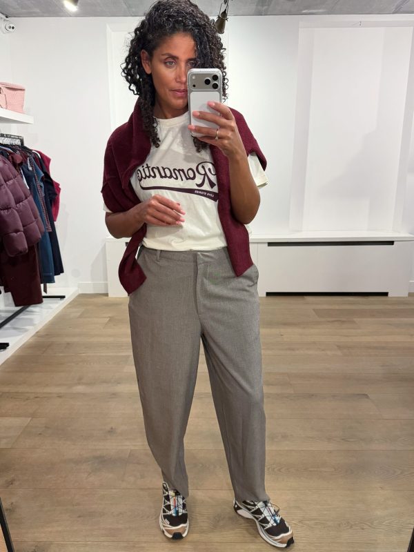 Love Stories Josie L267307110 in White, wit dames T-shirt van katoen met korte mouwen, boxy model en oversized fit.