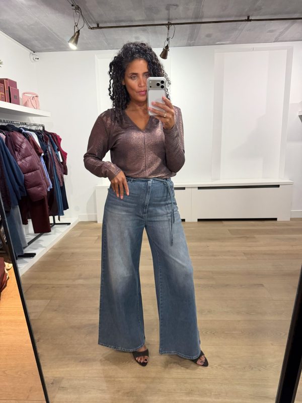 Homage Extra Wide Leg Jeans With Double Cords H-CW26M52 in Greyish Blue, high-waist damesjeans met extra wijde pijpen en dubbele denim koorden.