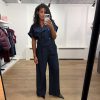 CoCouture-Luna-Pleat-Pants-500391-40007 Co’Couture LunaCC Pleat Pant 500391-40007 in Navy, donkerblauwe high-waist dames pantalon met wijde pijpen en plooidetails.
