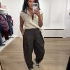 Aímée The Label LoiraW6 Waistcoat, gemêleerd dames gilet met hoge kraag, halve ritssluiting en mouwloos silhouet.