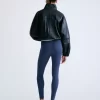 Love Stories John Sporty Leggings met aansluitende pasvorm, elastische taille en stirrup detail onder de voet.