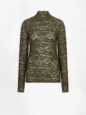 Dante6 Irony Lace Turtle Neck Top in Moss Olive, olijfgroene semi-transparante kanten damescoltop met 3D-bloemenpatroon, lange mouwen en aansluitende pasvorm.