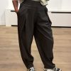 Haute L'Amitié Zeppe Pleat Tall Pants HL10864 in Mocca Melange, high-waist dames pantalon met plooien, barrel fit en knoopdetails bij de enkels.