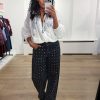 Haute L'Amitié Iron Paper Jacket HL11038 in Paper White, wit transparant damesjack met oversized fit, hoge kraag, ritssluiting en verstelbare trekkoorden.
