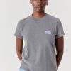American Vintage Ykobow T-Shirt YKO02CH26GRANCH in grijs, katoenen dames T-shirt met ronde hals, korte mouwen en relaxte rechte fit.