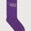 American Vintage Clypsun sokken in Violet, paarse unisex katoenen sokken met geribde boord en ingebreid AMV-logo.